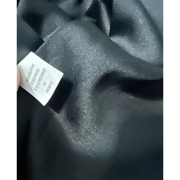 WHBM White House Black Market Top Women's Size S V-Neck Pleated Sleeve Blouse - Picture 10 of 10